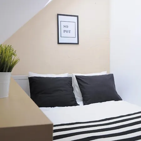 Apartman Loft 49 - Bohaterow Monte Cassino 49 *